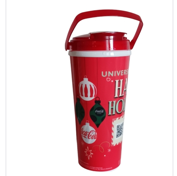 Universal Studios Refillable Cup Happy Holidays 2023 - Picture 1 of 2